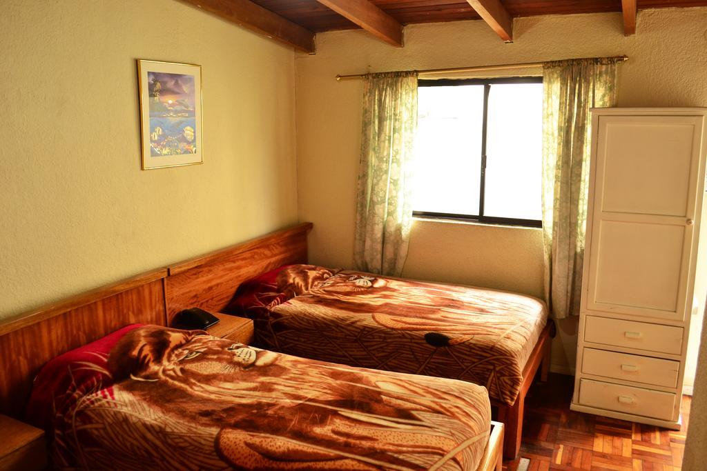 Hostal Loro Verde Quito Ngoại thất bức ảnh